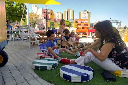 El Centro Cultural Nómade regresa a la vereda de la Fundación Proa