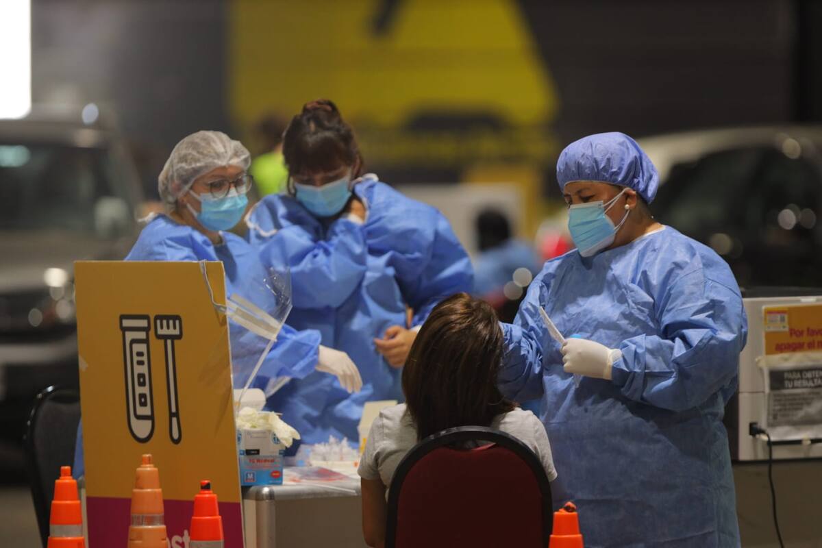 Centro de testeo en La Rural, en operación