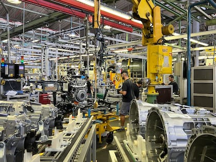 Centro Industrial Fangio de Mercedes Benz en Virrey del Pino