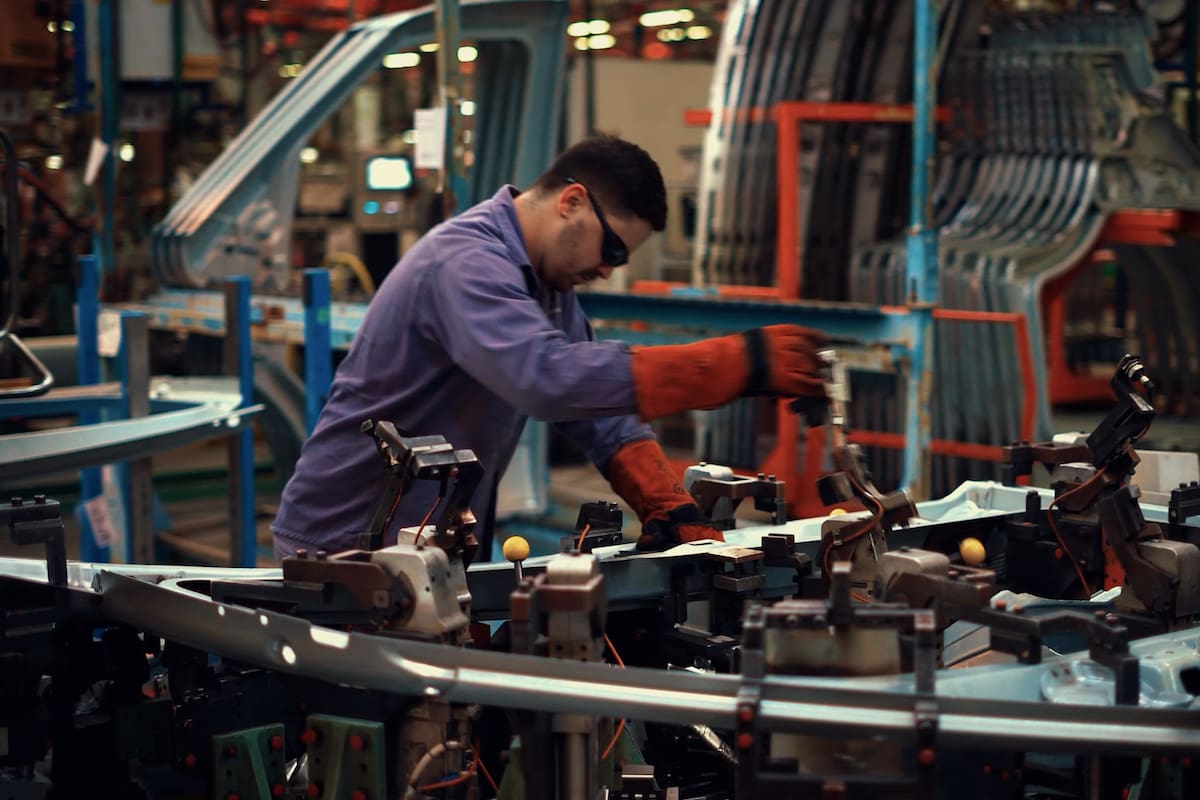 Centro industrial Juan Manuel Fangio, fábrica de Mercedes Benz