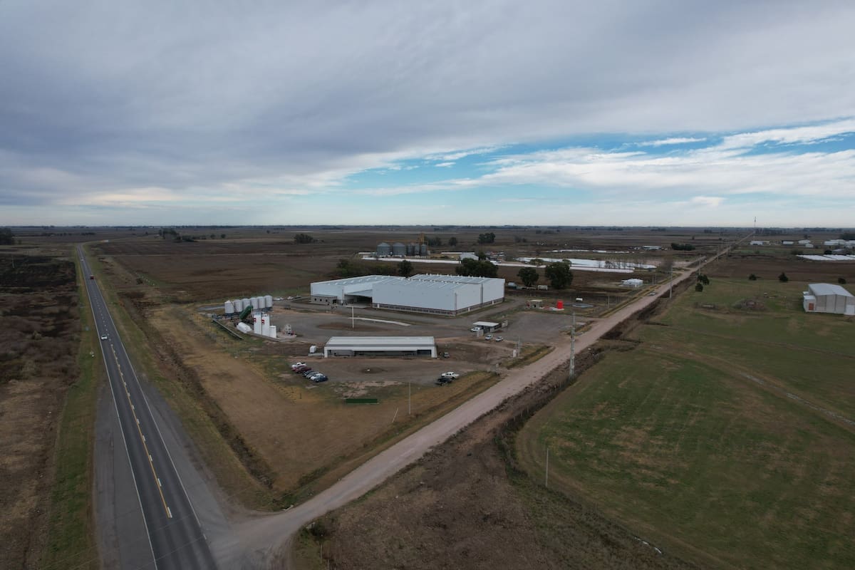 Centro logístico para insumos del agro de Lartirigoyen en Pehuajó