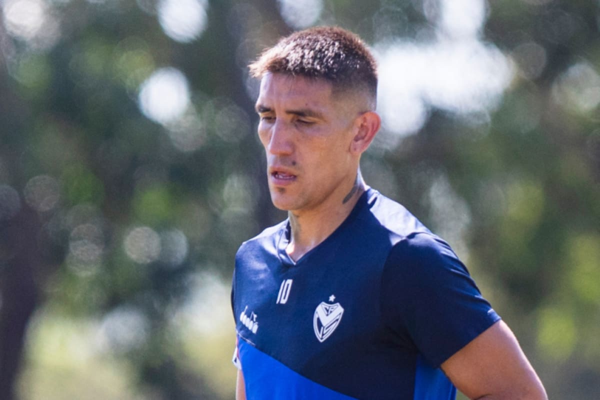 Centurión, otra vez enfocado en el fútbol