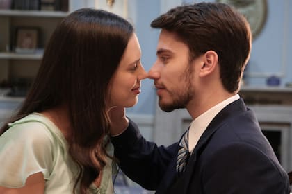 Cerca, pero no por mucho tiempo. Una revelación hará que Lucía y Bruno se distancien