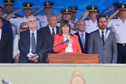 Ceremonia de jura de las nuevas autoridades de las fuerzas federales, la Ministra de Seguridad Patricia Bullrich toma juramento
