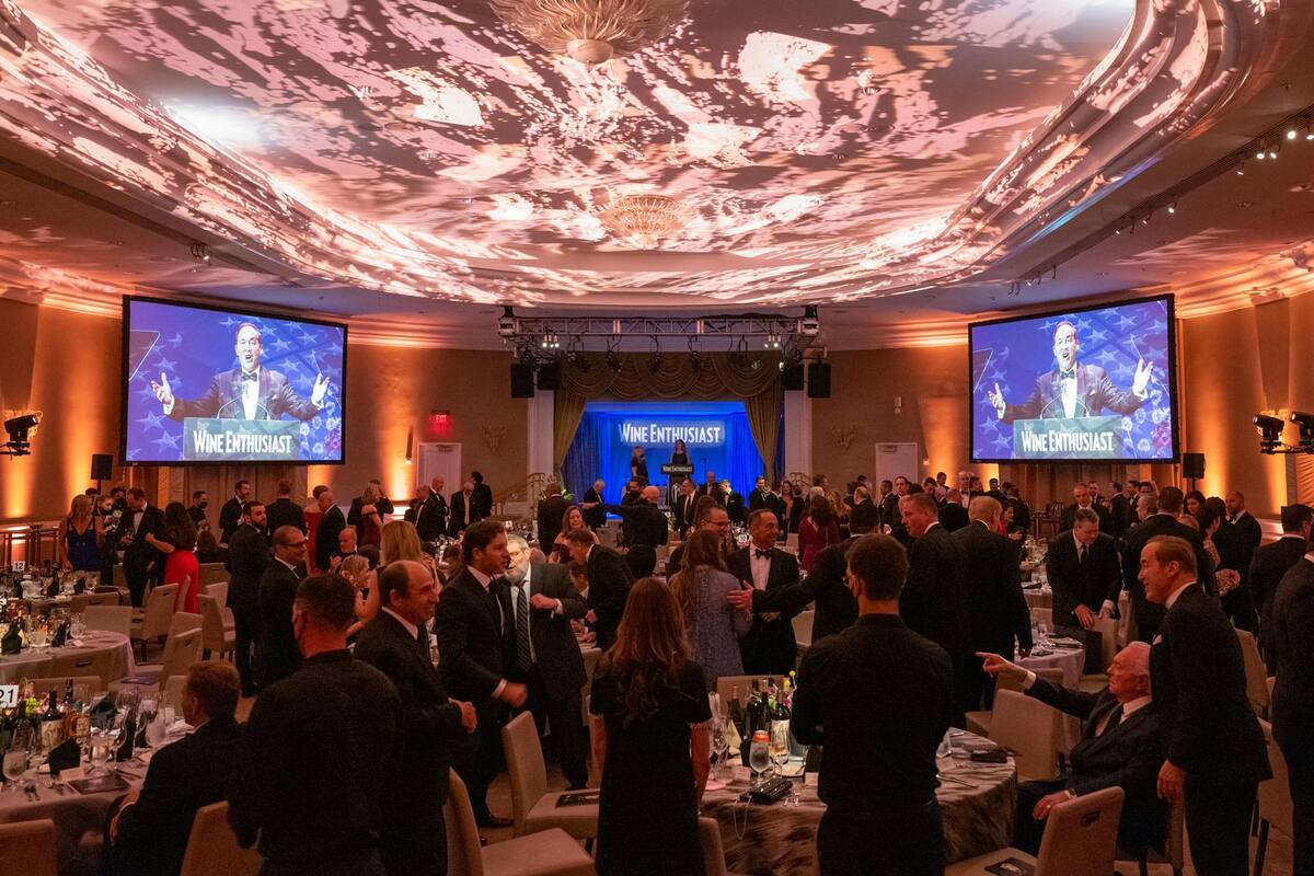 Ceremonia de los Wine Star Awards en el Eden Roc Hotel de Miami