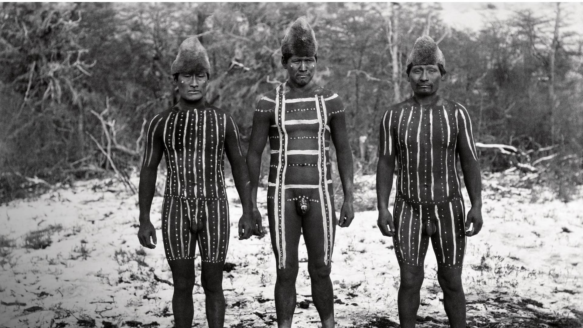 Esta imagen se estima de 1878. Los Wichí, habitan ancestralmente la región del Chaco, del lado argentino y en menor número en Bolivia.