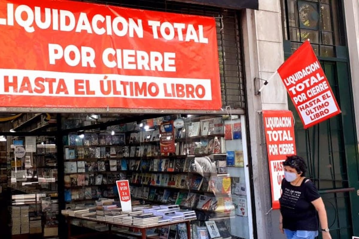 Cerrará la Librería de las Luces