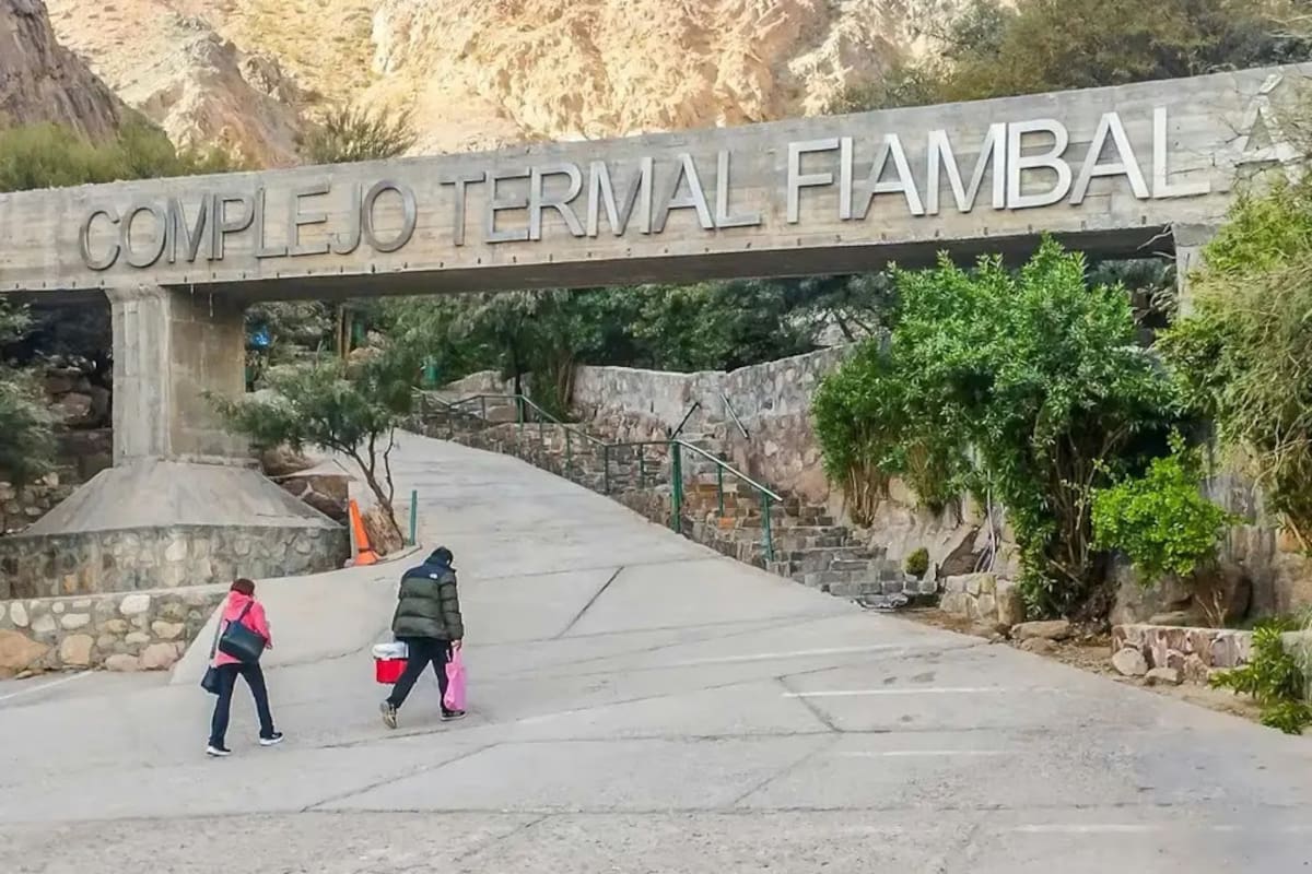 Cerraron el Complejo Termal Fiambalá tras la muerte de un niño por ameba "comecerebros"