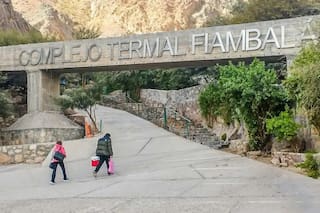 Un niño de 10 años falleció por una ameba "comecerebros": analizan el agua de un complejo termal