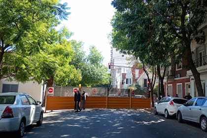 Cerraron el paso a nivel sobre García Lorca para construir un túnel vehicular