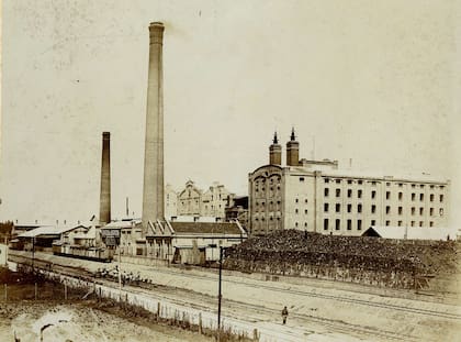 Cervecería y Maltería Quilmes fue una de las primeras fabricas en producir cerveza en nuestro país