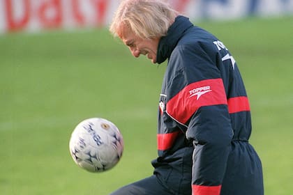 El paso de Menotti por Independiente, en la década del 90