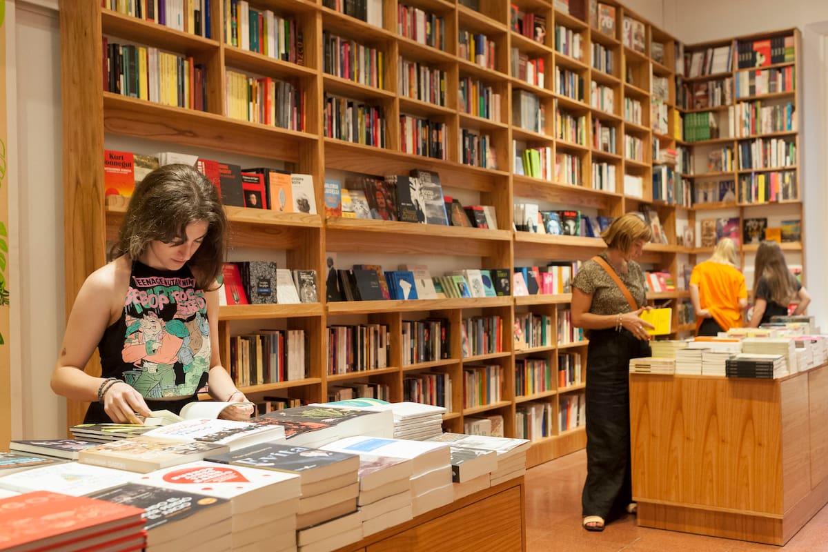 Céspedes participa de la jornada de las librerías independientes