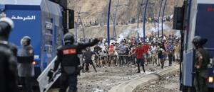 Todo lo que hay que saber para entender la crisis migratoria que azota España y alarma a Europa