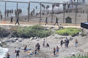 Una nueva convocatoria impulsa un ingreso masivo a Ceuta y eleva la tensión en España