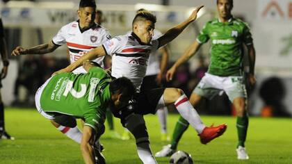 Chacarita le ganó a Ferro