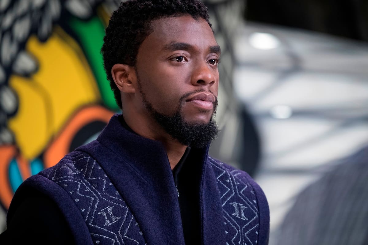 Chadwick Boseman como T''Challa