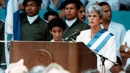 Chamorro fue la primera mujer de América Latina en ser electa al cargo de presidenta
