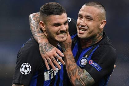 Champions League: un gol de Icardi le da el triunfo a Inter ante PSV de visitante
