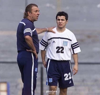 Chanchi Estévez con Mostaza Merlo, en un entrenamiento de Racing