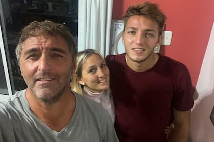 Chapa Retegui con su familia en cuarentena