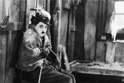 Charles Chaplin, en La quimera del oro, película que inaugura el ciclo 2023 de La linterna mágica