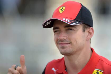 Charles Leclerc se impuso con su Ferrari en la primera carrera de la temporada