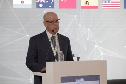 Charlie O’Brien, secretario general de Agrievolution, dio la bienvenida a los delegados de todo el mundo