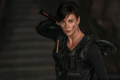 Charlize Theron es Andy, una guerrera inmortal