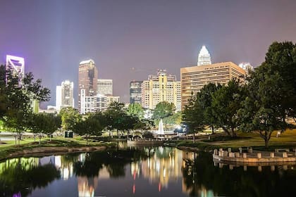 Charlotte, al atardecer