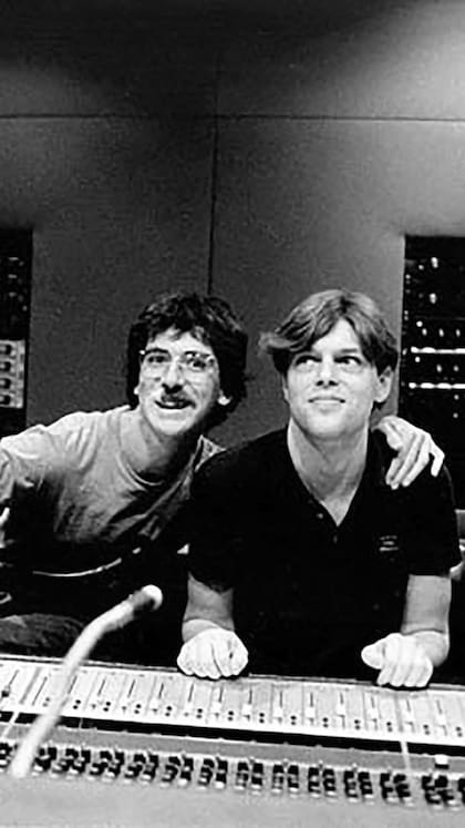 Charly García con Joe Blaney, productor de Clics Modernos