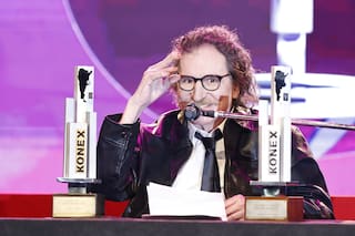 Charly García recibió el galardón mayor de los premios Konex