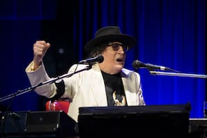 Charly García sorprendió a todos en el CCK y lideró una súper banda de la que participaron Fito Páez, Pablo Guyot, Alfredo Toth e Hilda Lizarazu, entre otros