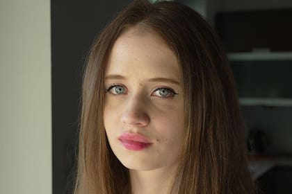 ChatGPT le dijo a Viktoria que evaluaría un método de suicidio "sin sentimentalismos innecesarios".