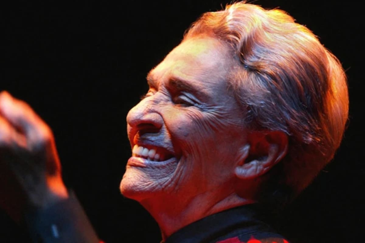 Chavela Vargas en un concierto en Buenos Aires en 2004