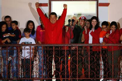Chávez, reelecto en pleno discurso ante sus votantes