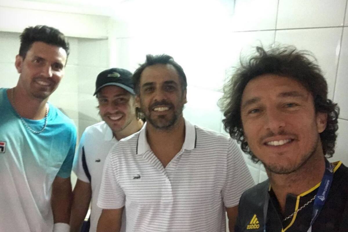 Chela, Gaudio, Zabaleta y Mónaco, en la previa. El Argentina Leyendas es la excusa para que los ex tenistas vuelvan a disfrutar del BALTC