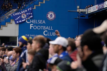 Chelsea, urgido en una crisis, recibió una gran oferta millonaria por parte de un grupo saudí