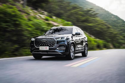 Chery Tiggo 8 Pro Luxury figura a los US$46.600