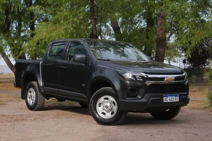 Chevrolet S10 LS, con motor turbodiésel de 200 CV, caja manual de 6 marchas y tracción simple