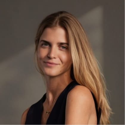 Chiara Guillemí: “El problema aparece cuando el hype empieza a decidir el presupuesto por sí solo: cuando se pasa de “esto es interesante, entendamos qué puede aportar” a asumir que hay que estar sí o sí en creators, streaming o IA”