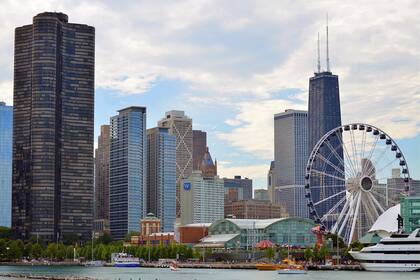 Chicago cuenta con una vida social activa y amplias oportunidades de trabajo