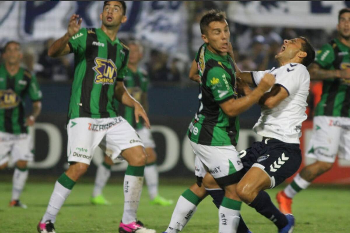 Chicago malogró la chance de depender de sí mismo para volver a Primera