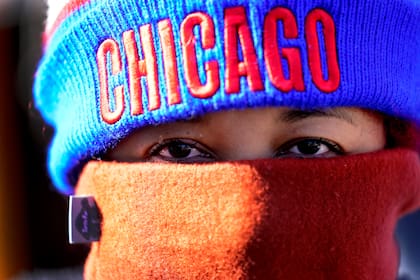 Chicago mantiene su estatus como ciudad santuario, por lo cual las autoridades no pueden preguntar a las personas sobre su estatus migratorio ni exigir información