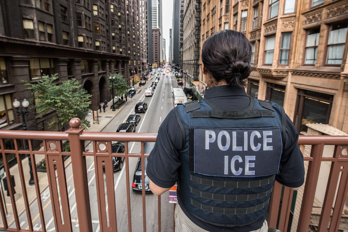 Chicago ofrece representación legal gratuita para migrantes