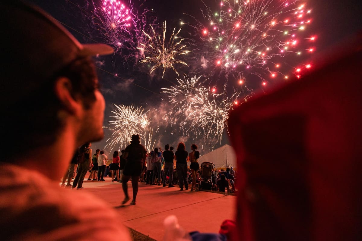 Chicago ofrece un show de fuegos artificiales gratis para recibir el Año Nuevo