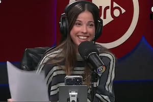 "Chicos me bajaron del avión, fue bastante humillante", dijo Cande sobre lo ocurrido (Foto: Captura YouTube @urbanaplayfm)