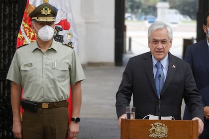 Chile: renunció el jefe de Carabineros, Mario Rozas, tras un incidente con menores de edad en un orfanato