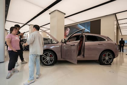 China avanza con la prohibición de las manijas ocultas o retráctiles en autos (Imagen ilustrativa)