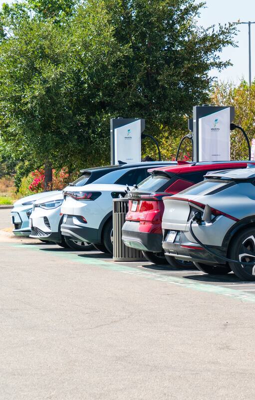 China está sacando ventajas en la batalla de los autos eléctricos